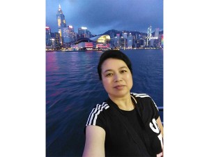 闫宏英